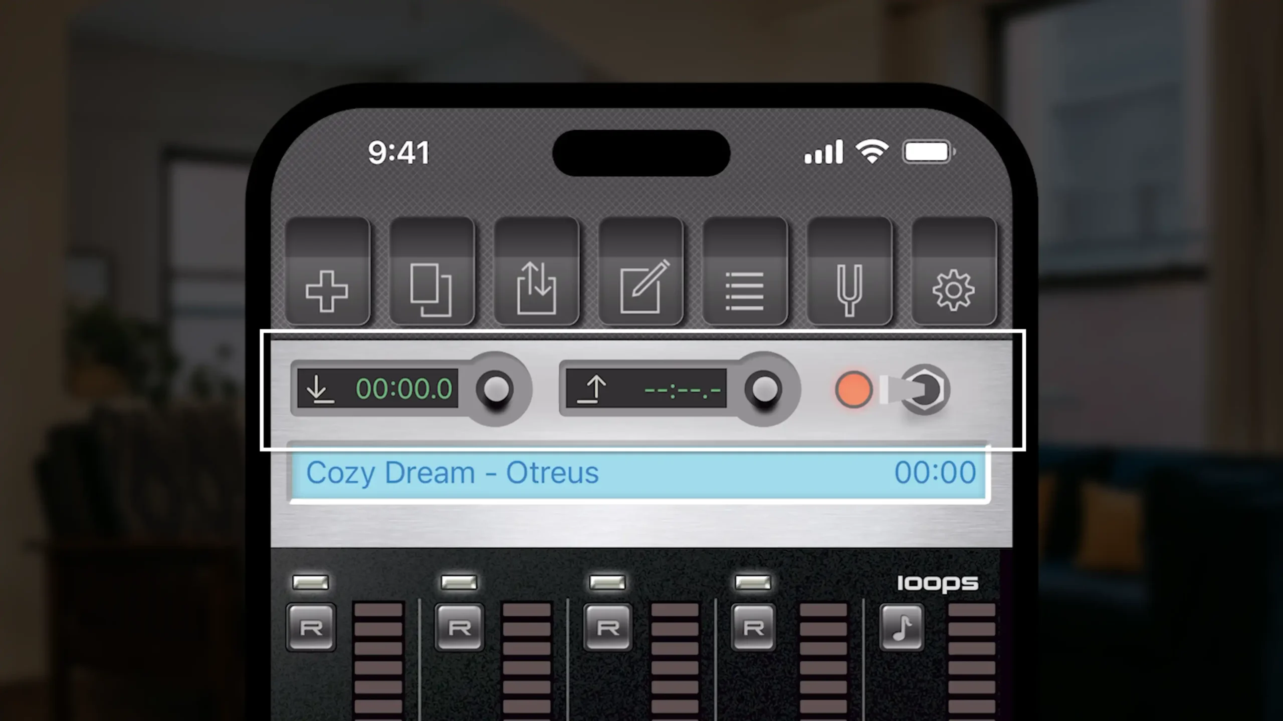 StudioMini-Auto-Punch Auto Punch section - StudioMini app to record music